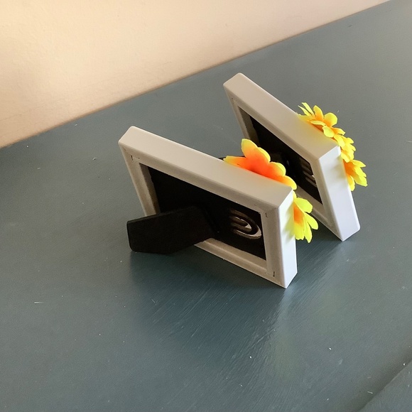 Set of 2…2x3 sunflower frames - Picture 4 of 7